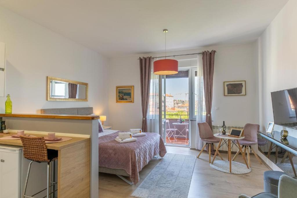 Polai Boutique Apartments With Free Parking Exterior foto