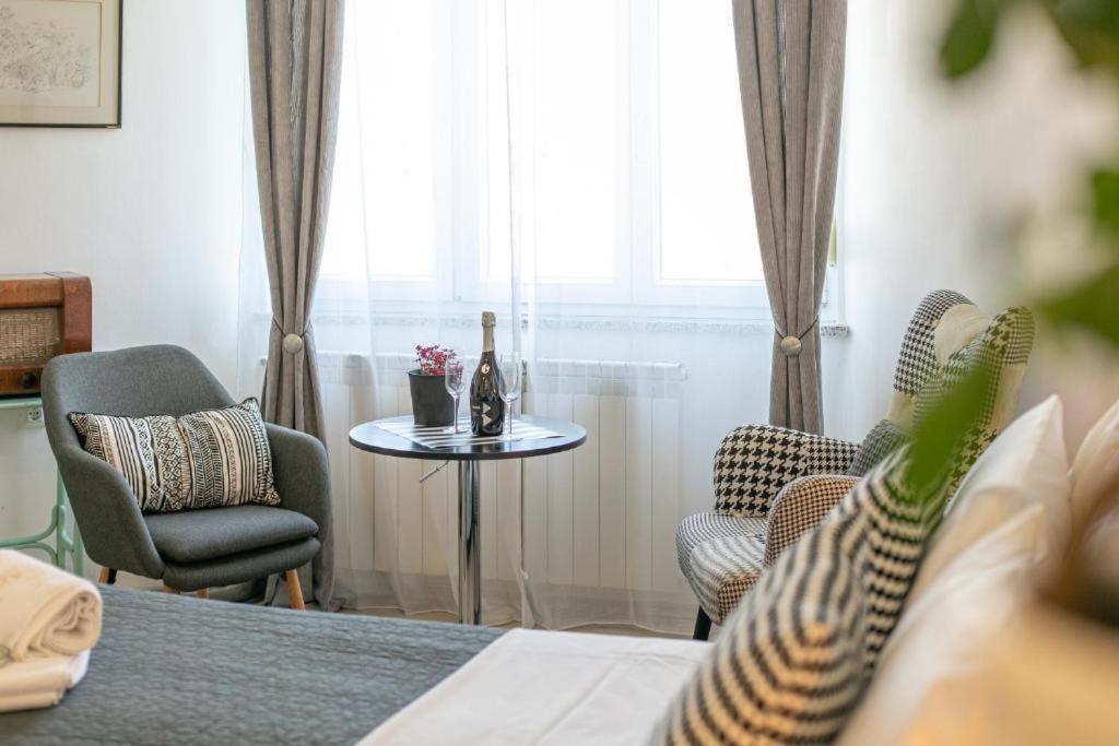 Polai Boutique Apartments With Free Parking Exterior foto