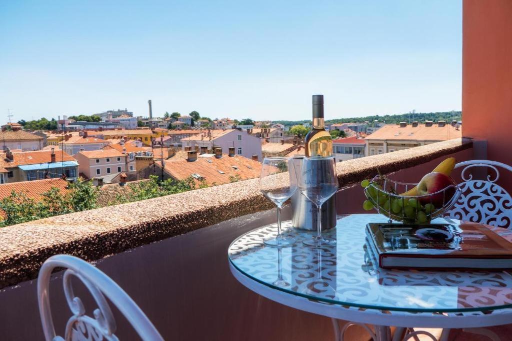 Polai Boutique Apartments With Free Parking Exterior foto