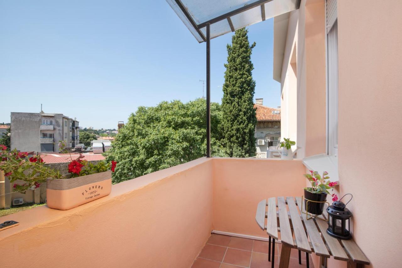Polai Boutique Apartments With Free Parking Exterior foto